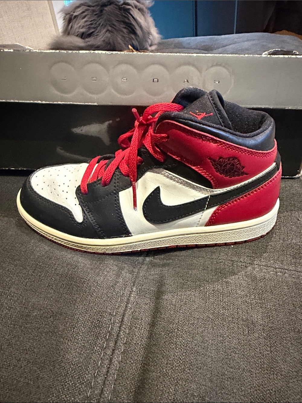 Nike Youth Boys Jordan 1 Retro (PS) Athletic Sneakers Red White Black Size 1.5 Y